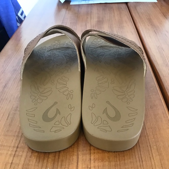 Olukai Kīpe‘a ‘Olu Slides - Picture 6 of 8